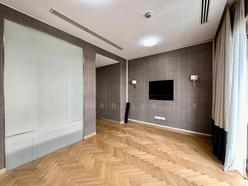 The Ritz-Carlton Residences photo 6