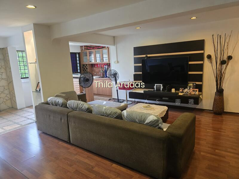 552 JURONG WEST STREET 42 photo 2