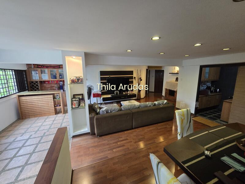 552 JURONG WEST STREET 42 photo 3