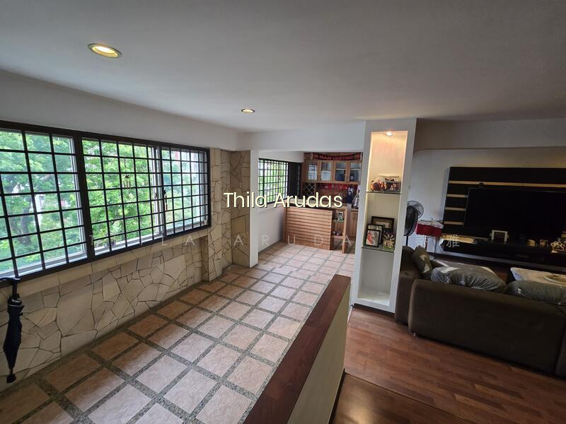 552 JURONG WEST STREET 42 photo 5