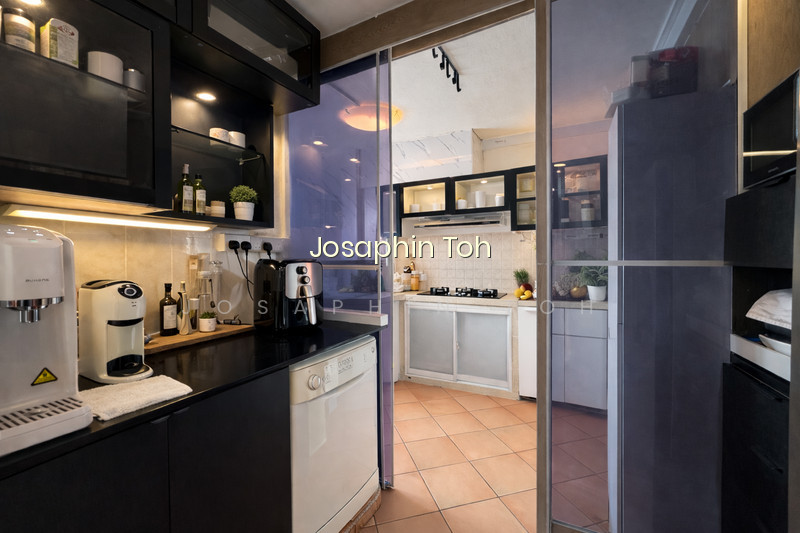 522 HOUGANG AVENUE 6 photo 4
