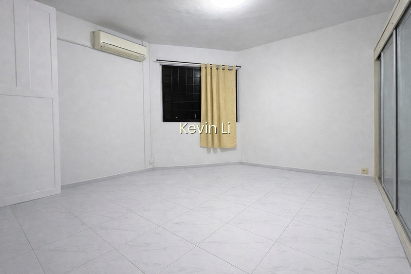 524 JURONG WEST STREET 52 photo 4