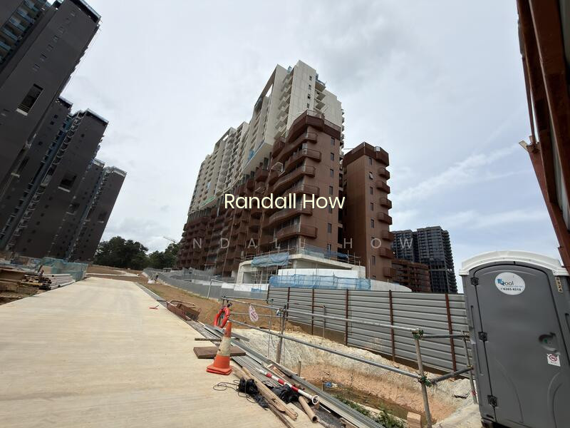 LENTOR HILLS RESIDENCES photo 2
