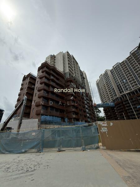 LENTOR HILLS RESIDENCES photo 3