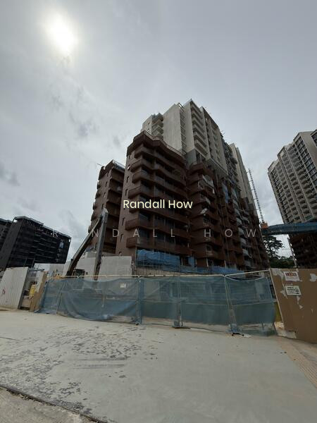 LENTOR HILLS RESIDENCES photo 4