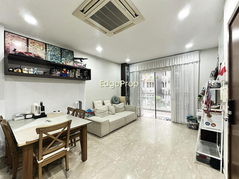 PALMERA RESIDENCE image 1 of 7