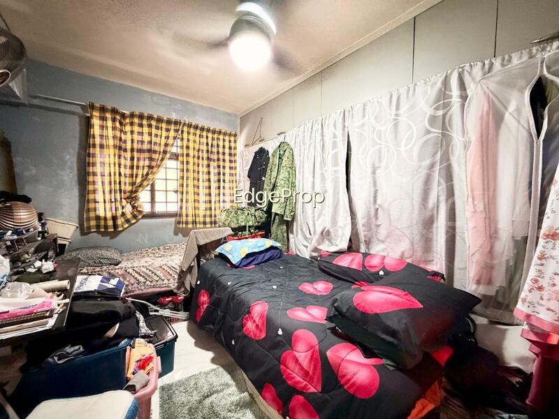 251 HOUGANG AVENUE 3 photo 5