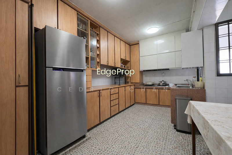 508 WOODLANDS DRIVE 14 photo 6