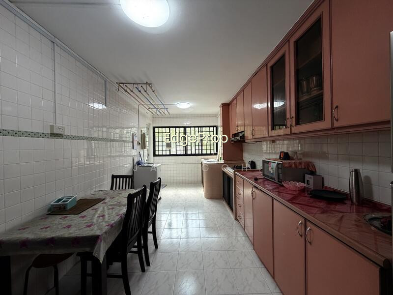343 CLEMENTI AVENUE 5 photo 2