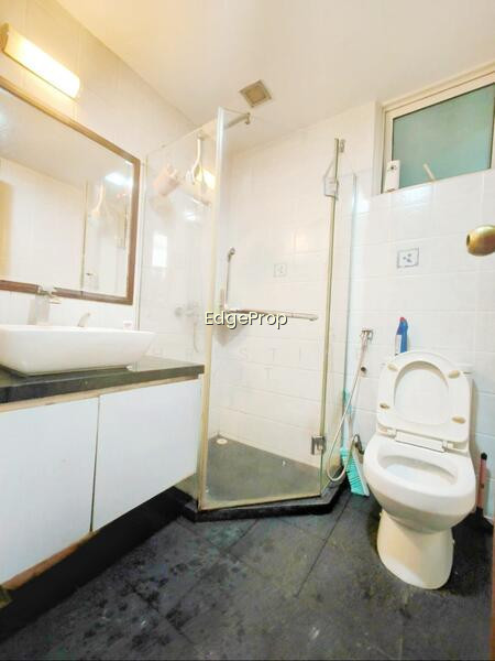 RIVERVALE CREST photo 4
