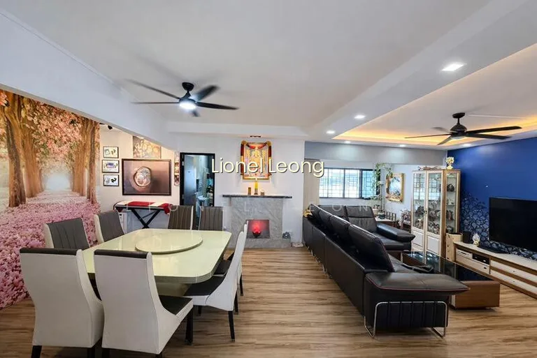288 Tampines Street 22 image 1 of 10