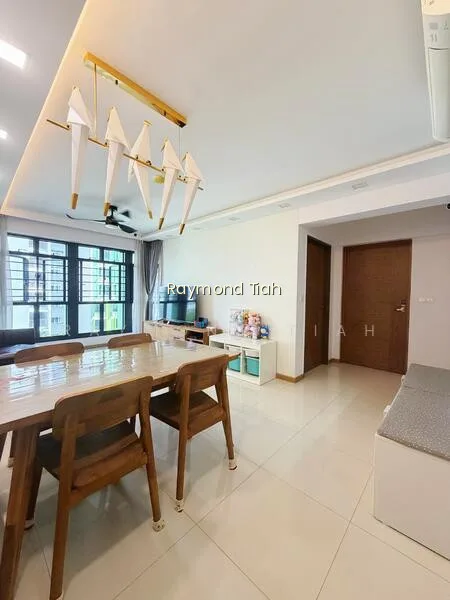 104A Bidadari Park Drive image 1 of 10