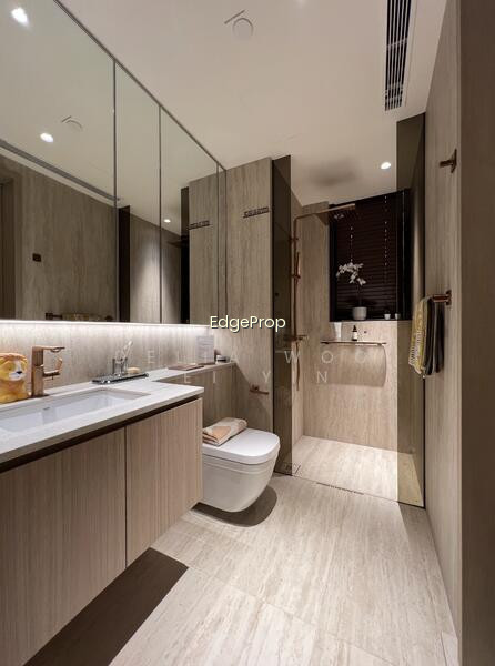 ARINA EAST RESIDENCES photo 2