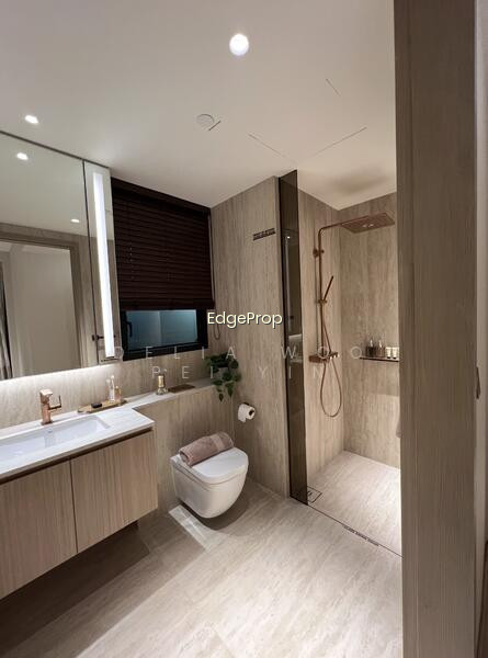 ARINA EAST RESIDENCES photo 5