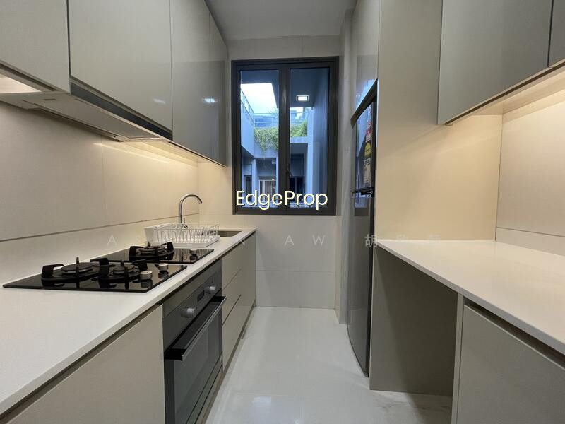 3 BEDROOM CONDO 1KM OF ST NICHOLAS photo 2
