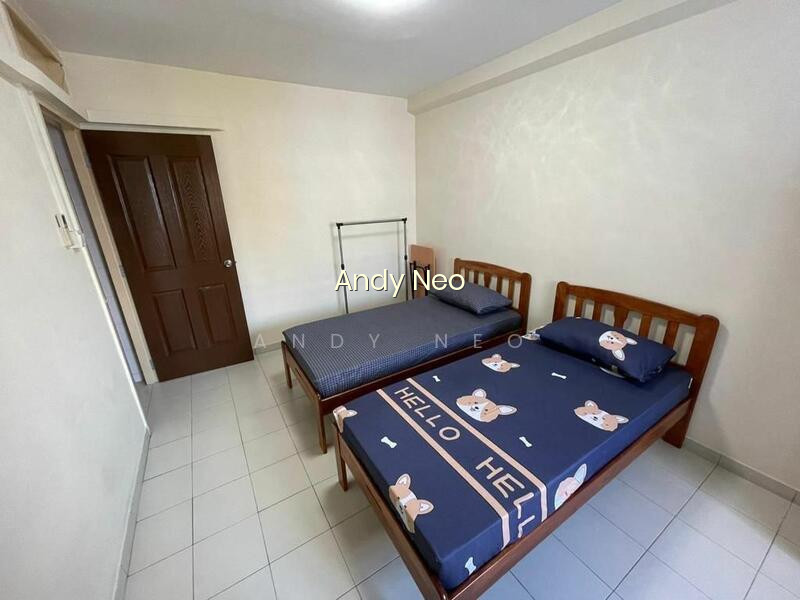 861 YISHUN AVENUE 4 image 1 of 10