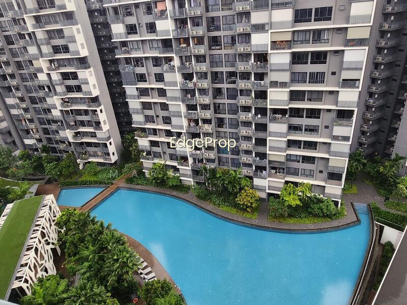 GRANDEUR PARK RESIDENCES image 1 of 10