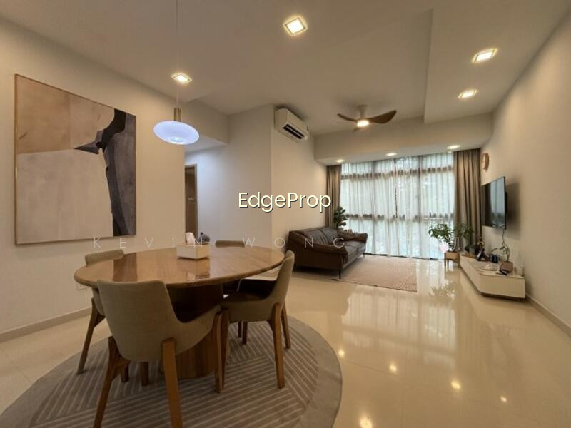 VARSITY PARK CONDOMINIUM image 1 of 10