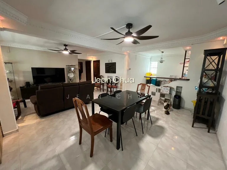 403 Pandan Gardens image 1 of 10