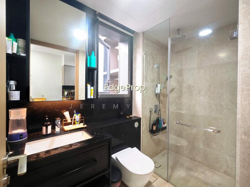 Haus on Handy image 1 of 4
