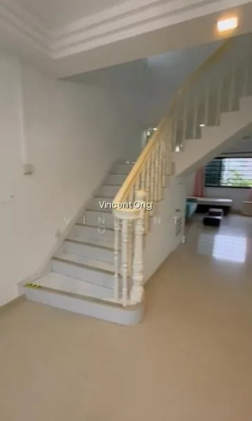 448 Pasir Ris Drive 6 image 1 of 10