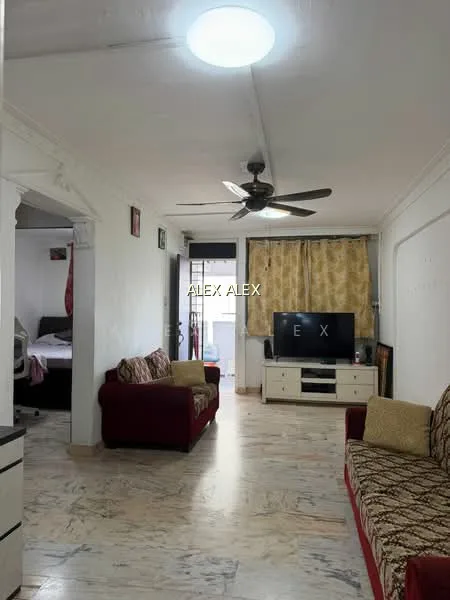 406 Sin Ming Avenue image 1 of 10