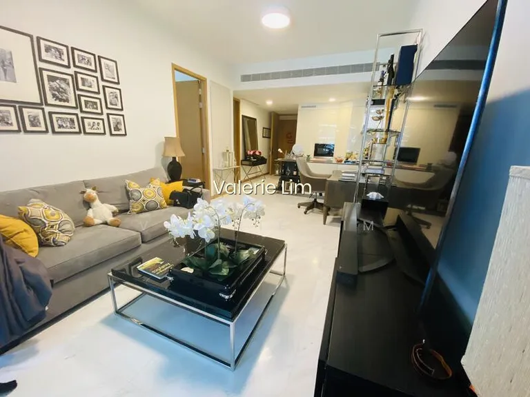 Marina One Residences image 1 of 10