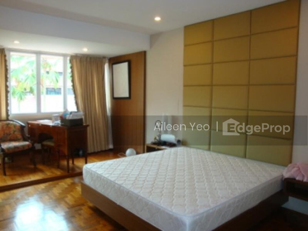 LAKEPOINT CONDO photo 4