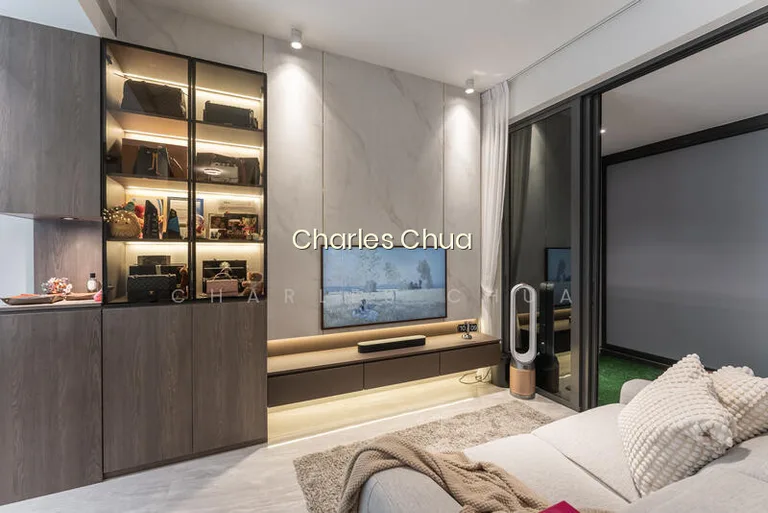 Leedon Green image 1 of 10