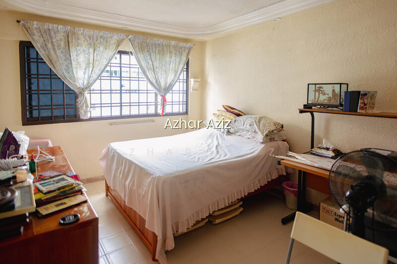 274 TAMPINES STREET 22 image 1 of 4