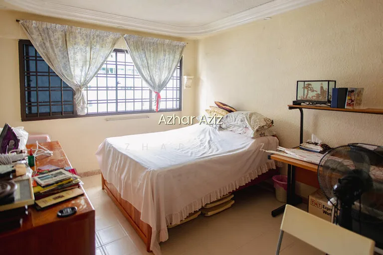 274 Tampines Street 22 image 1 of 4