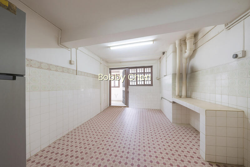 131 JALAN BUKIT MERAH photo 3