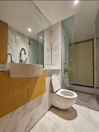 NEWTON SUITES photo 3