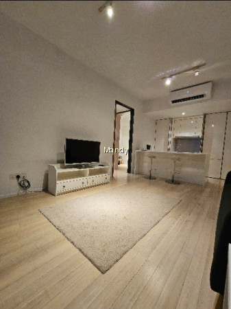 NEWTON SUITES photo 6