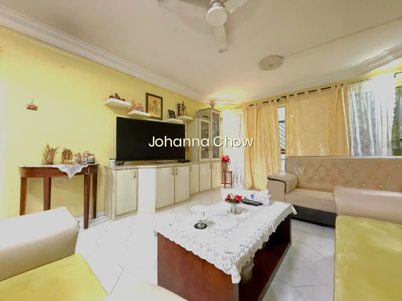 710 HOUGANG AVENUE 2 image 1 of 10