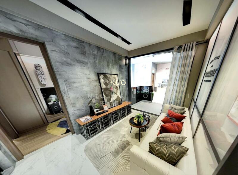 Sceneca Residence image 1 of 10