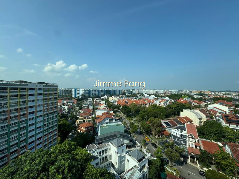 TANAMERA CREST photo 2