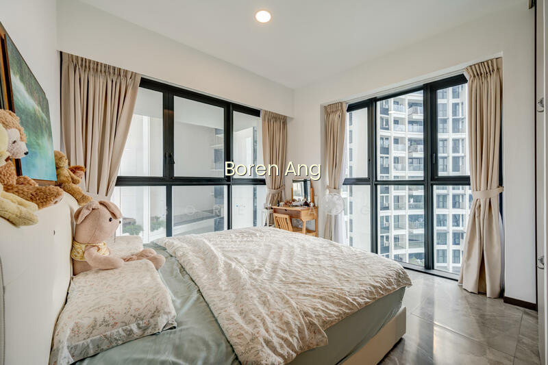 One Pearl Bank photo 5