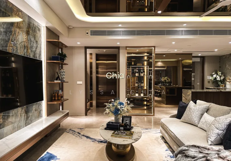 Cheap, Clementi D5 4 Bed, NUS High, Nan Hua High, MRT image 1 of 4