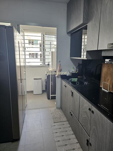 288B COMPASSVALE CRESCENT photo 3