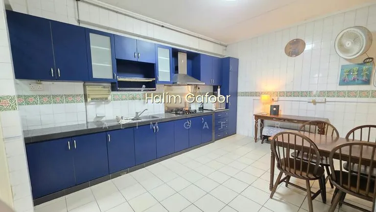 559 Pasir Ris Street 51 image 1 of 10
