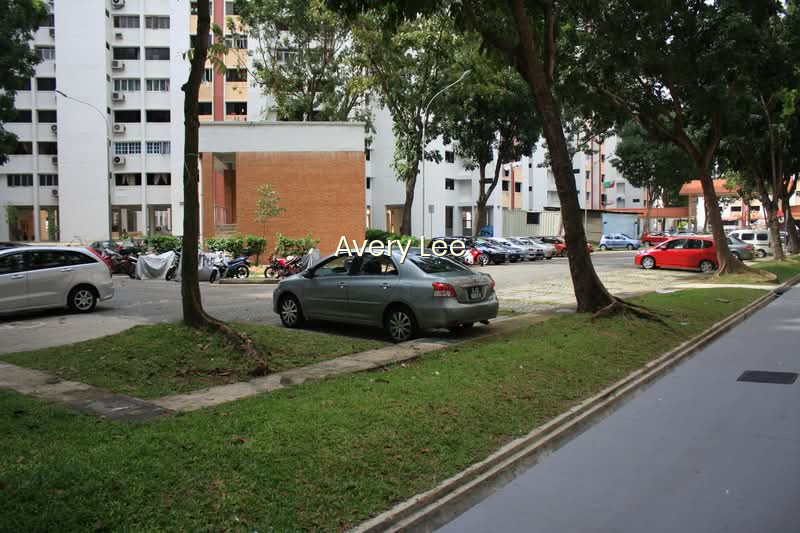 240 YISHUN RING ROAD photo 5