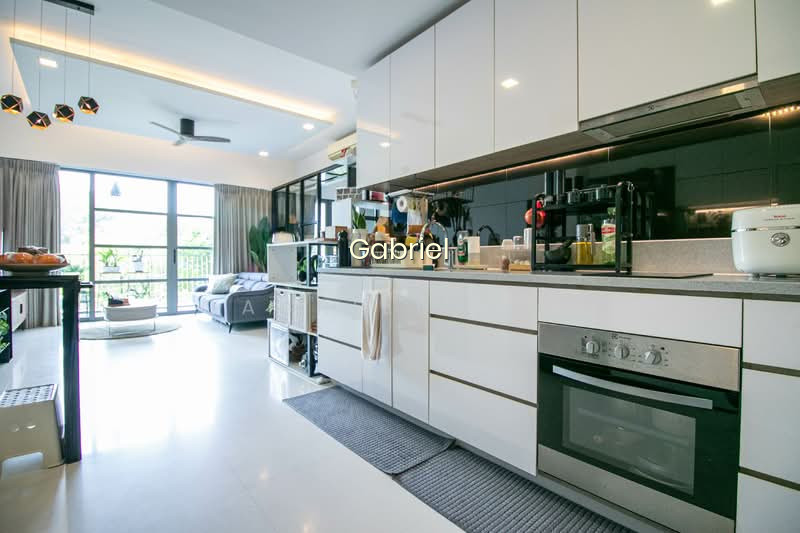 R MAISONS (THE MAISONS) photo 3