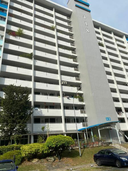 418 ANG MO KIO AVENUE 10 image 1 of 8