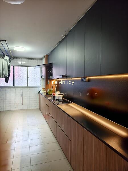 404 YISHUN AVENUE 6