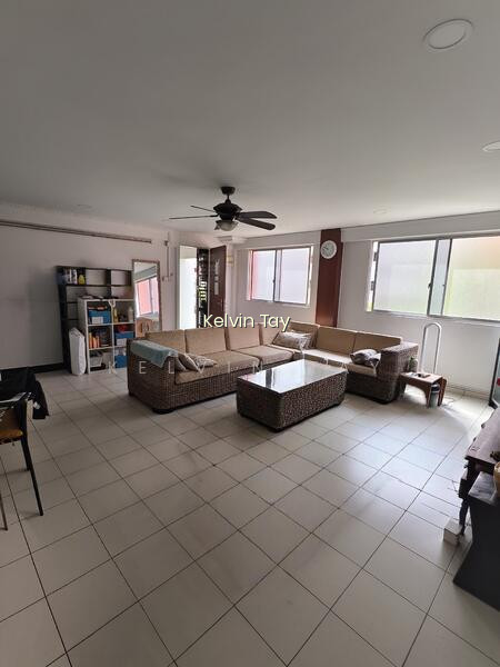 404 YISHUN AVENUE 6 photo 3