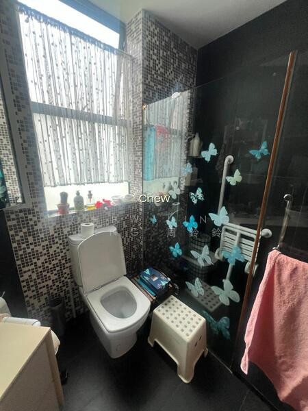 HIGHGATE photo 5
