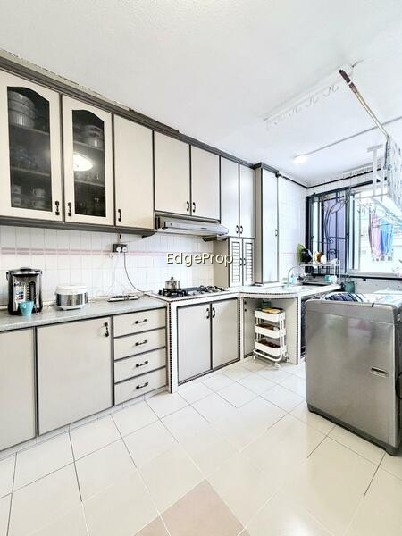 835 JURONG WEST STREET 81 photo 6