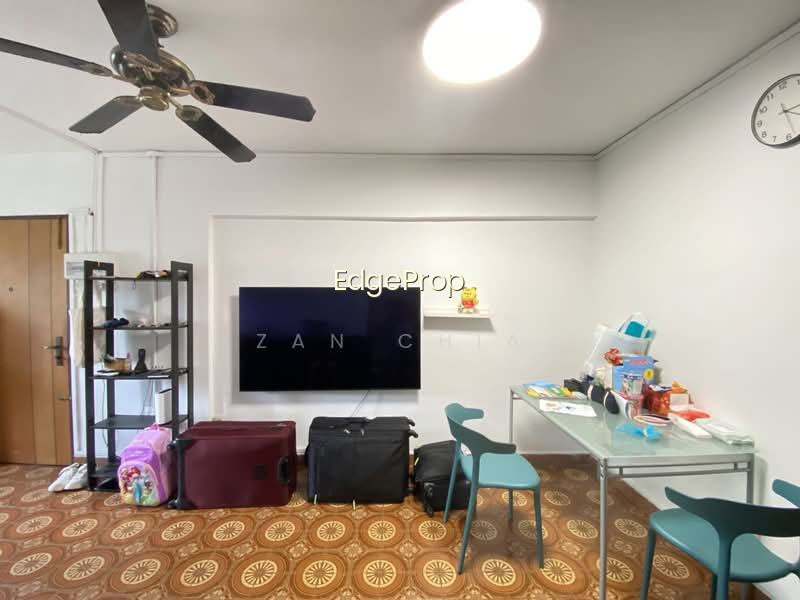 24 MARSILING DRIVE photo 2