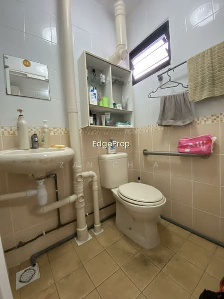 24 MARSILING DRIVE photo 5